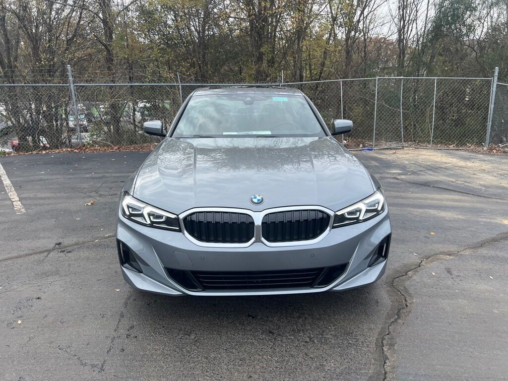 2024 BMW 330i