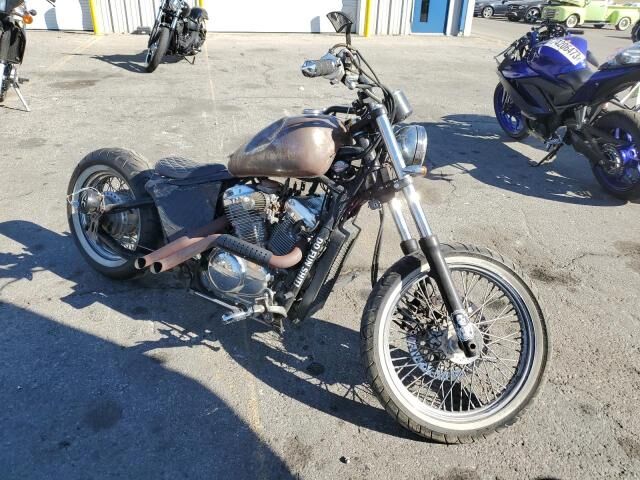 Honda VT600CD2