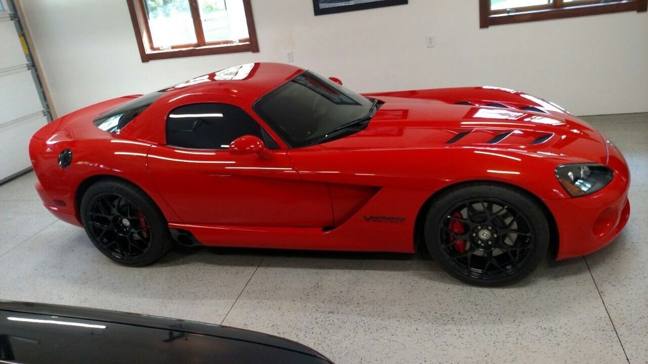 Dodge Viper
