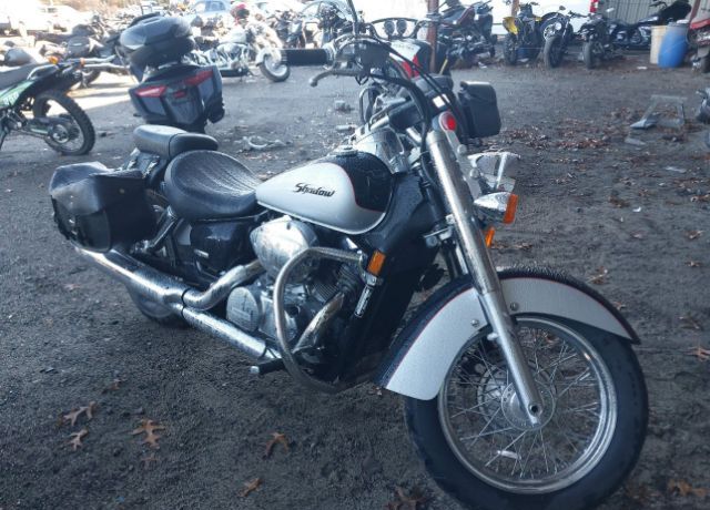 Honda VT750 (Shadow Aero)