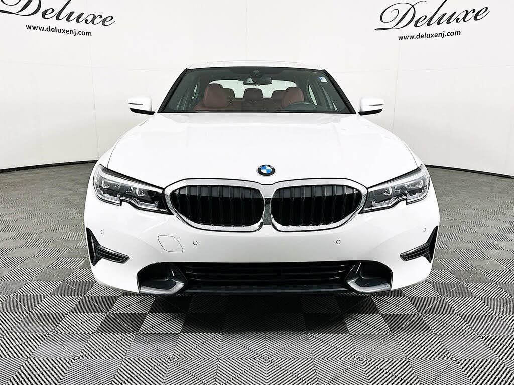 2022 BMW 330i
