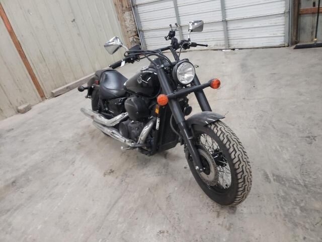 Honda VT750 (Shadow Phantom)