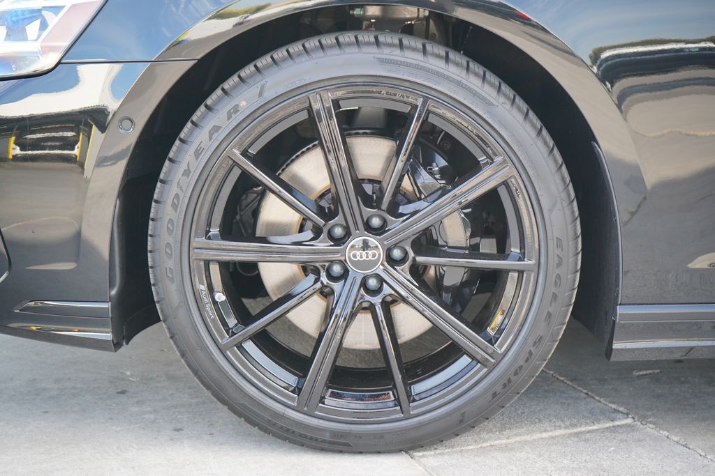 2024 Audi A8 L