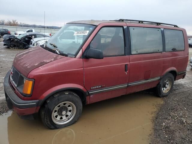 GMC Safari