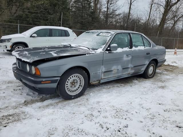 BMW 525i