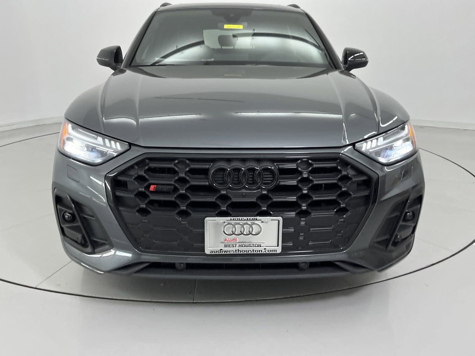 2024 Audi SQ5