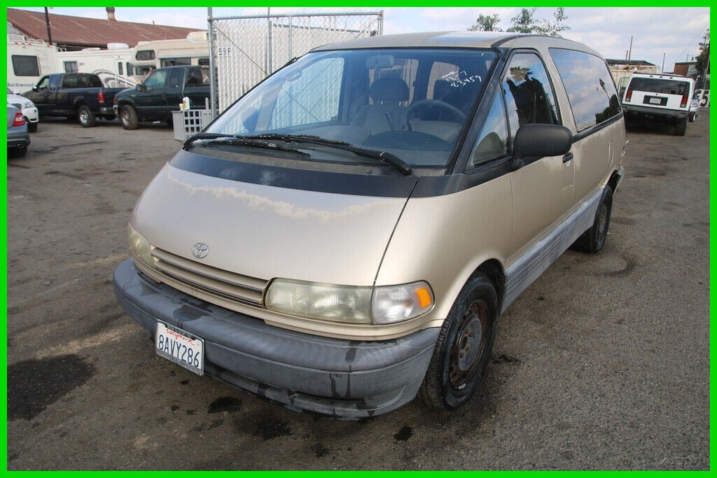 Toyota Previa