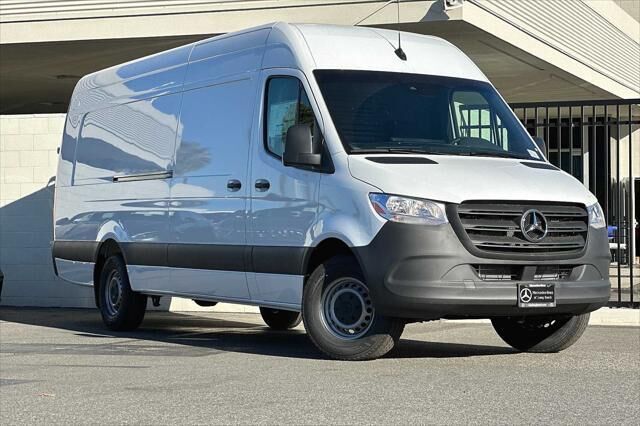 2024 Mercedes-Benz Sprinter