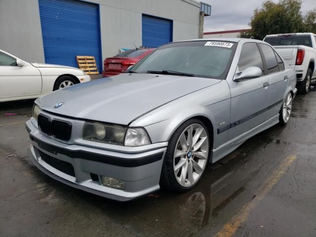 BMW 328i