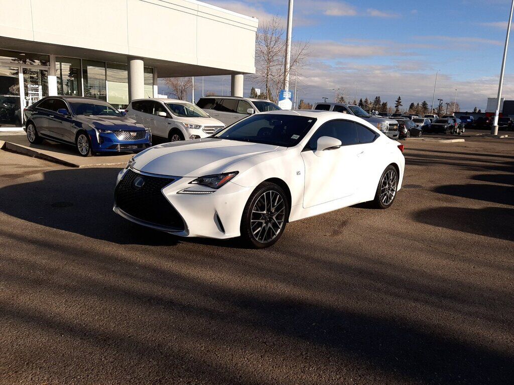 Lexus RC