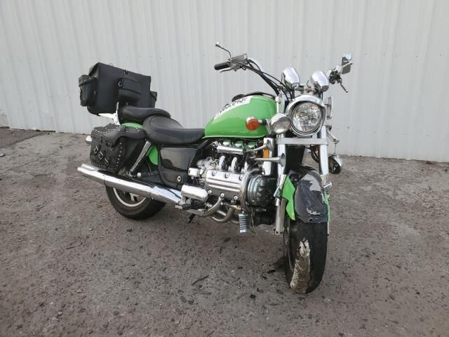 Honda GL1500C (VALKYRIE)