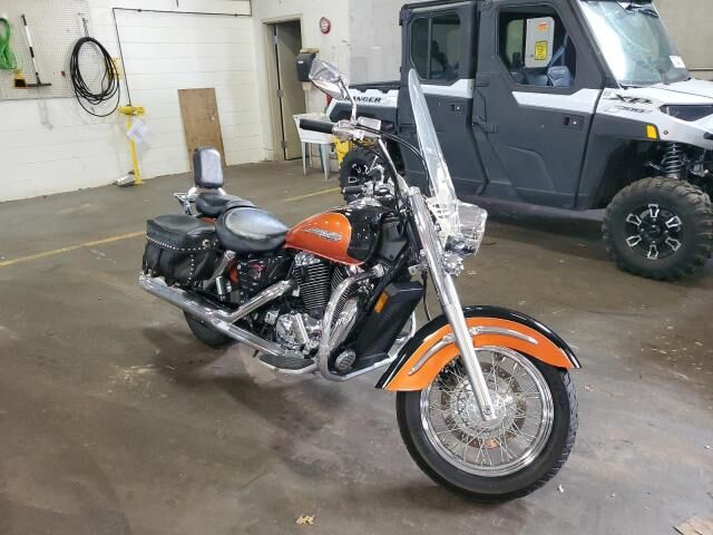 Honda VT1100C3 (SHADOW AERO)
