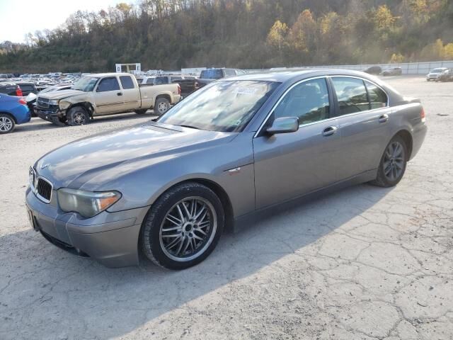 BMW 745i