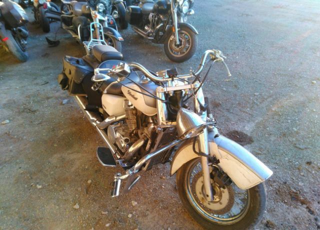 Honda VT750 (Shadow Aero)