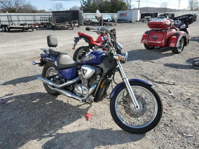 Honda VT600CD (SHADOW VLX DELUXE)