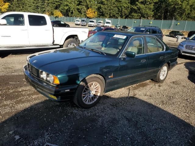 BMW 540i