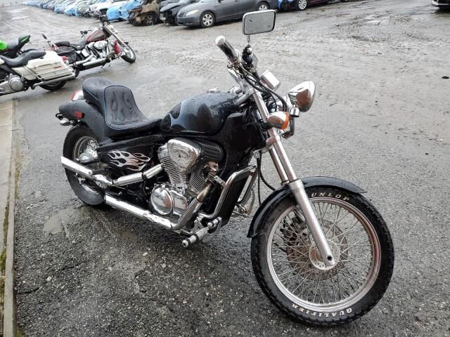 Honda VT600CD (SHADOW VLX DELUXE)