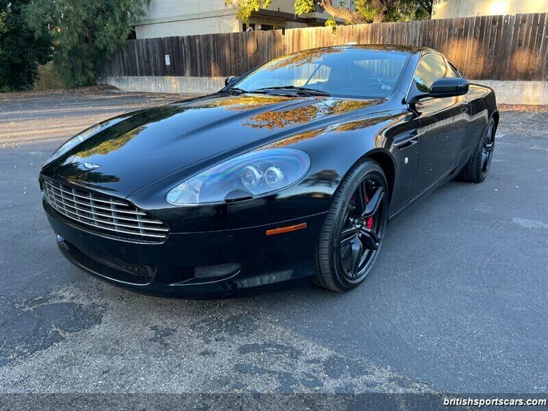 Aston Martin DB9