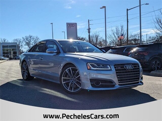 Audi S8