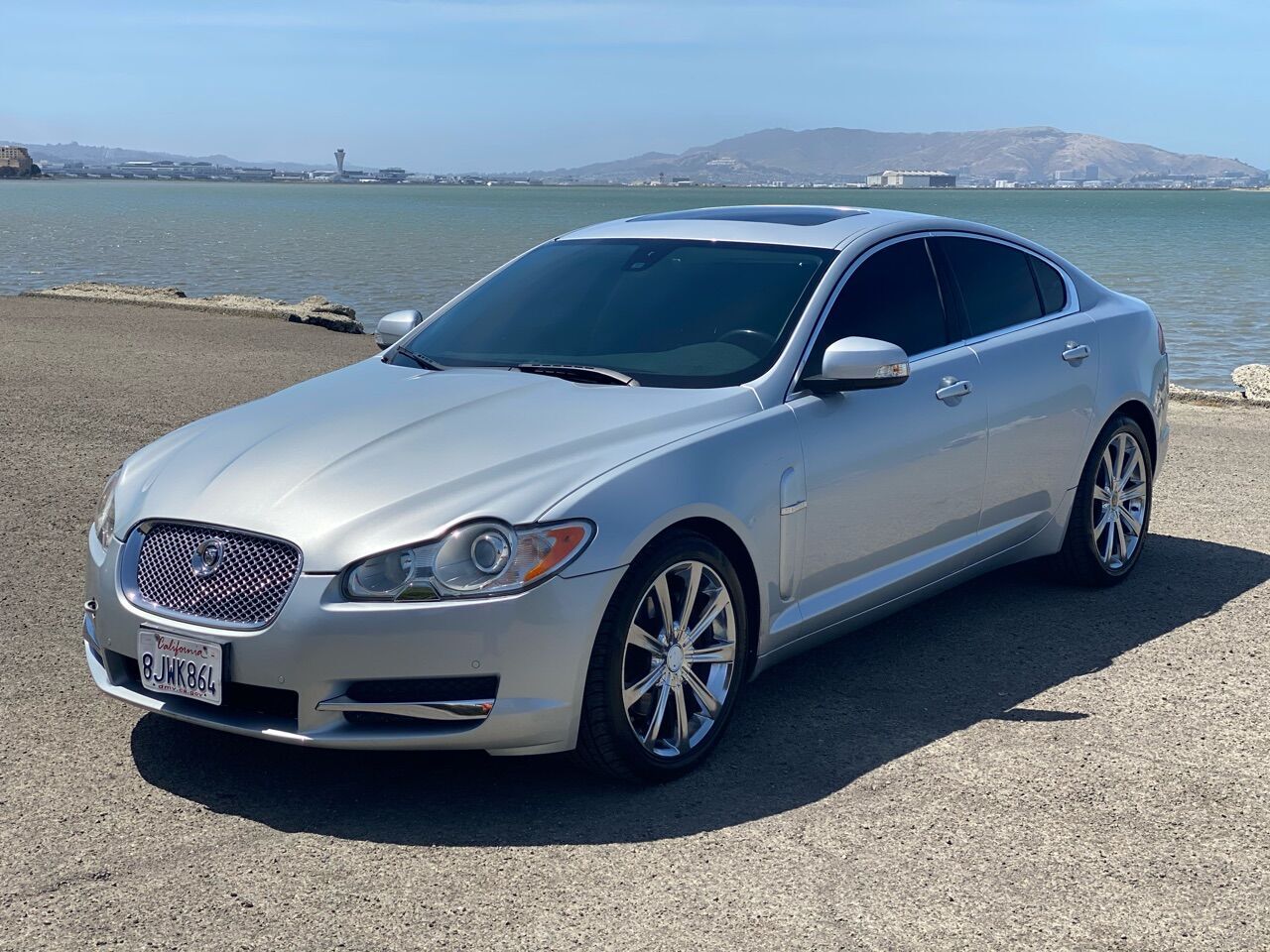2009 JAGUAR XF