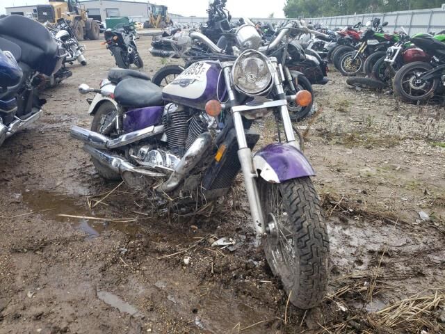Honda VT1100C2 (SHADOW ACE)