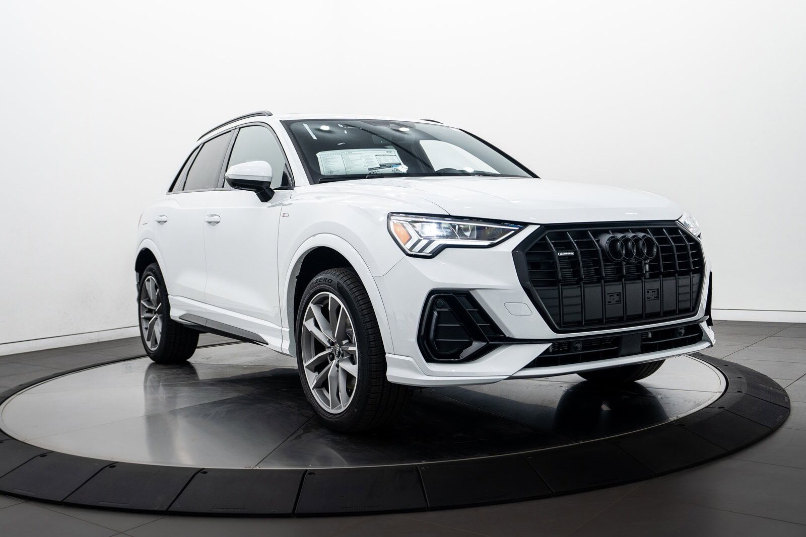 2024 Audi Q3