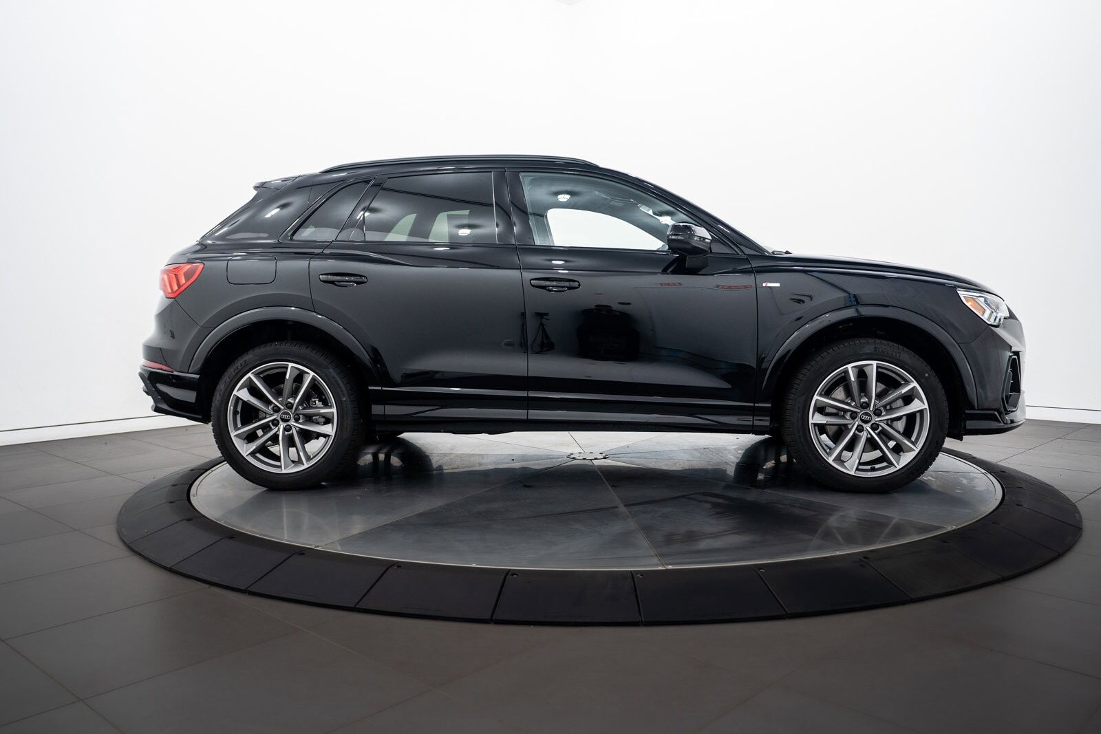 2024 Audi Q3