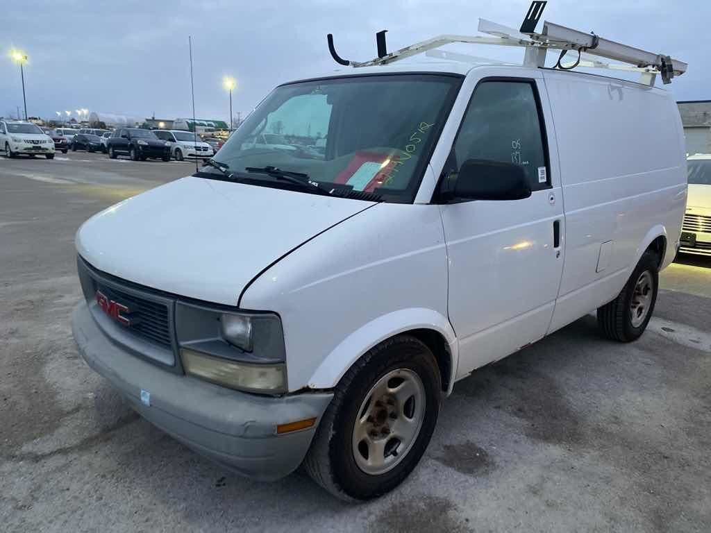 GMC Safari