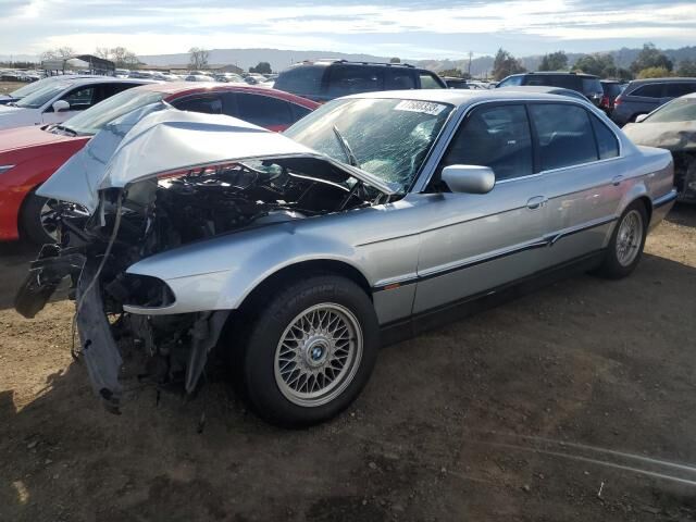 BMW 740Li