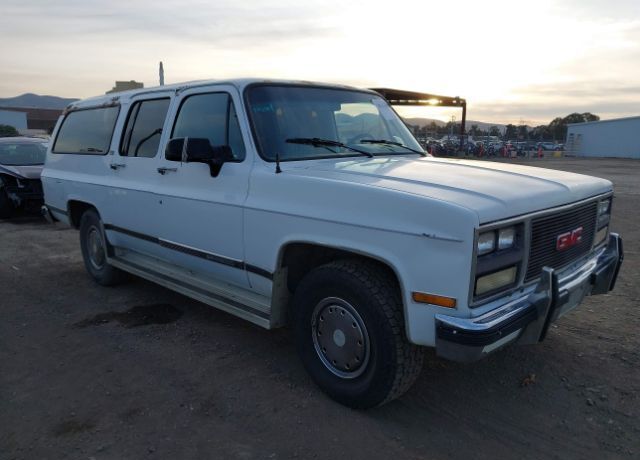 GMC Suburban