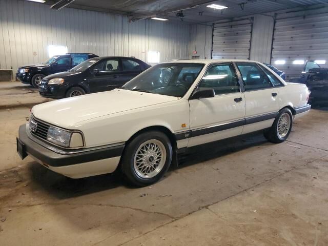 Audi 200