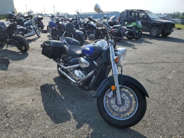 Suzuki VL800K