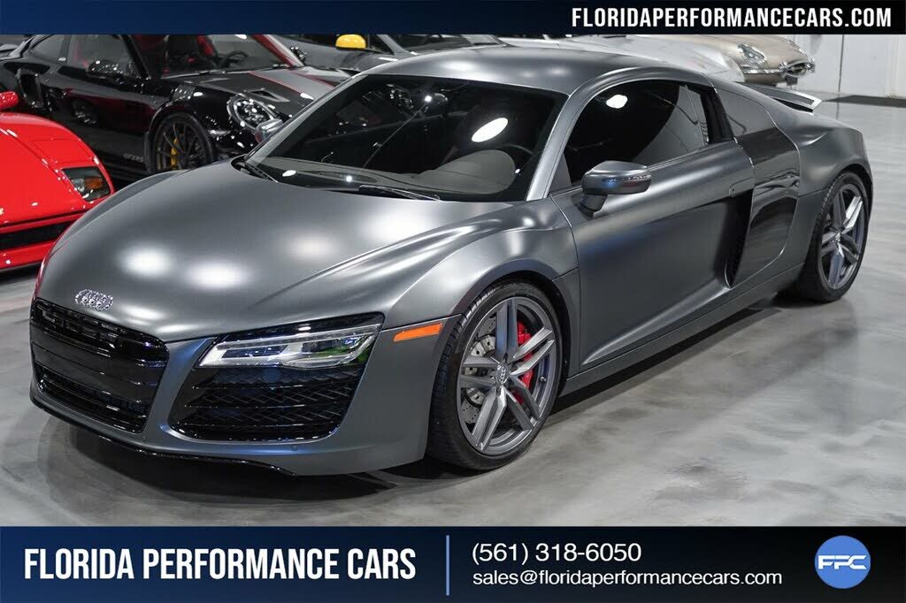 Audi R8