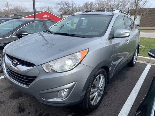 2012 HYUNDAI Tucson