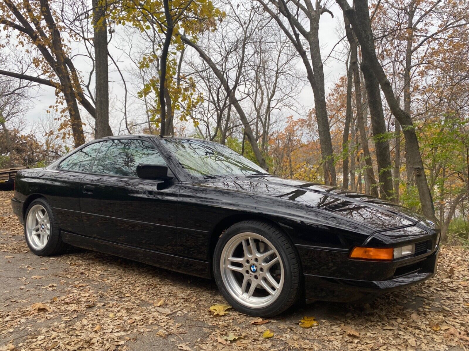 BMW 850i