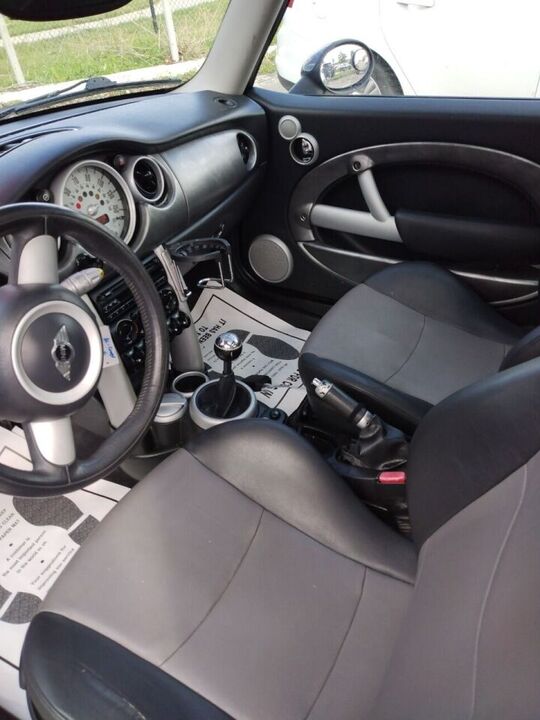 2005 MINI Cooper