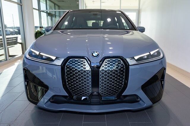 2024 BMW iX