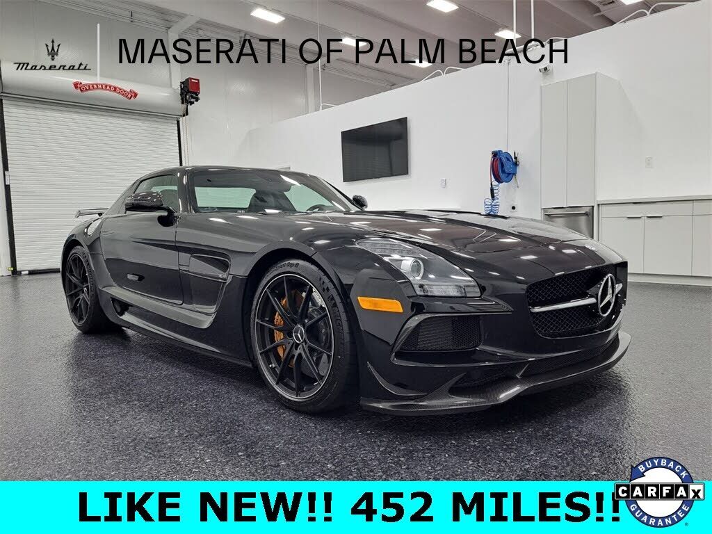 Mercedes-Benz SLS-Class
