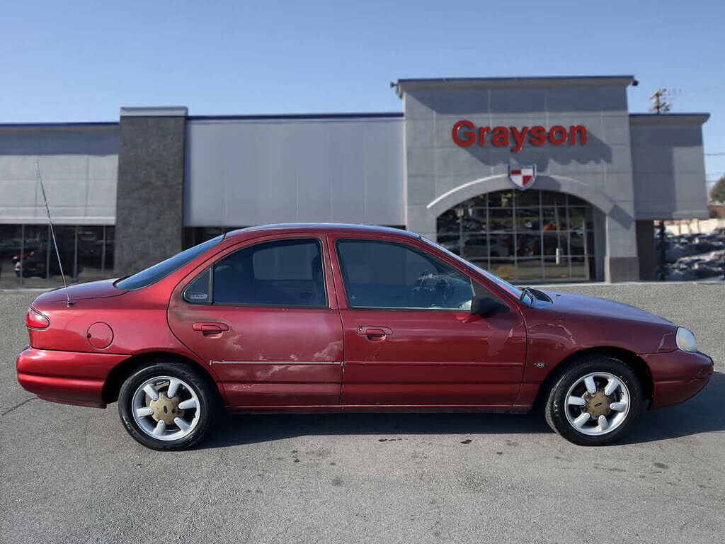 Ford Contour