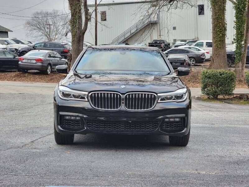 BMW 750i