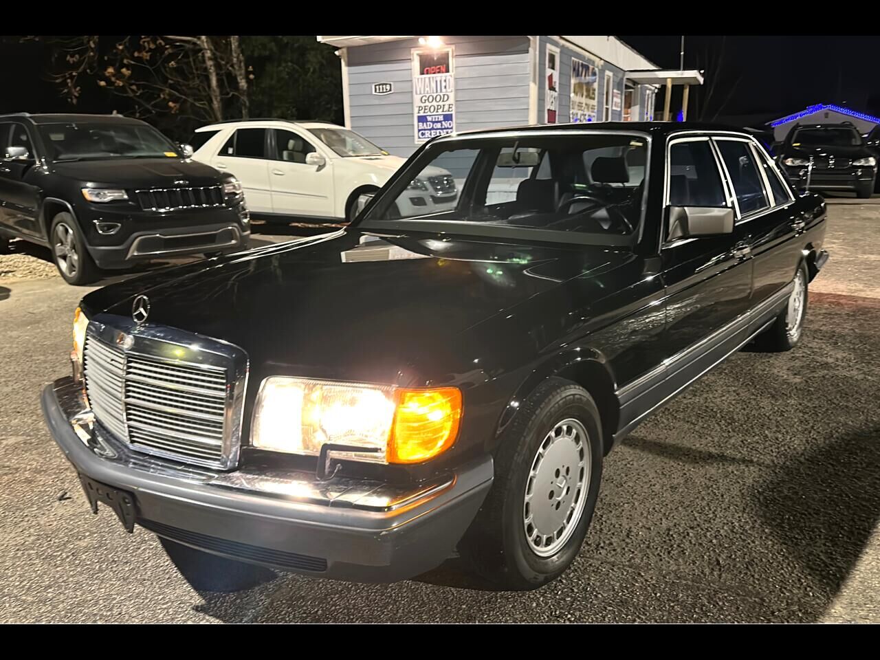 Mercedes-Benz 560