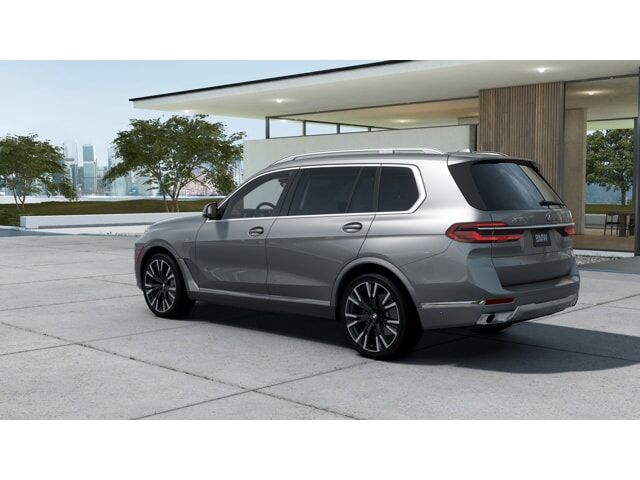 2024 BMW X7