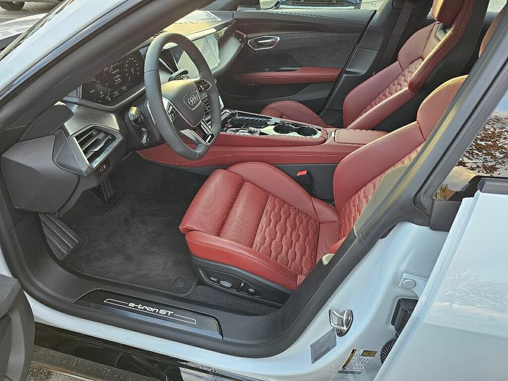 2024 Audi e-tron GT
