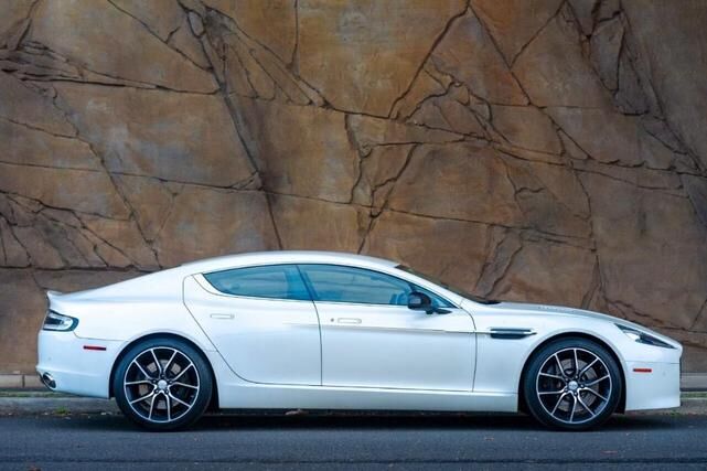 Aston Martin Rapide