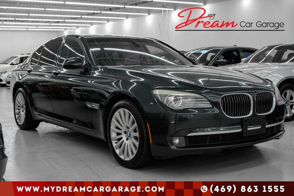 BMW 750i