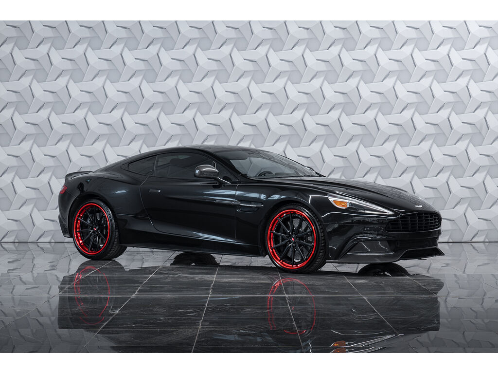 Aston Martin Vanquish