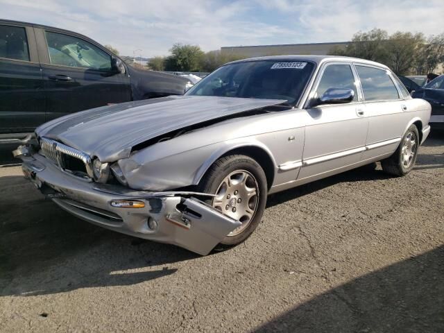Jaguar Vanden Plas
