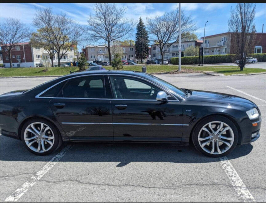 Audi S8