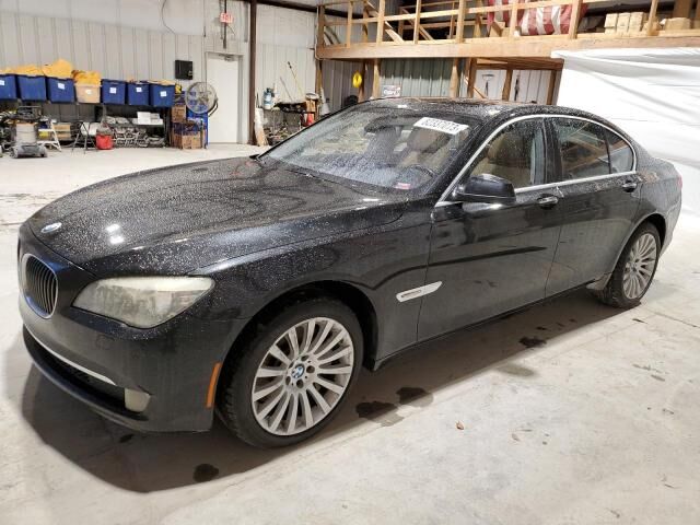 BMW 750i