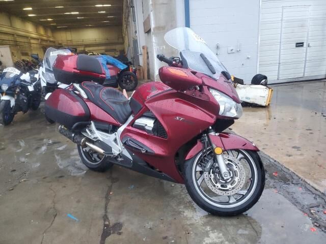 Honda ST1300A
